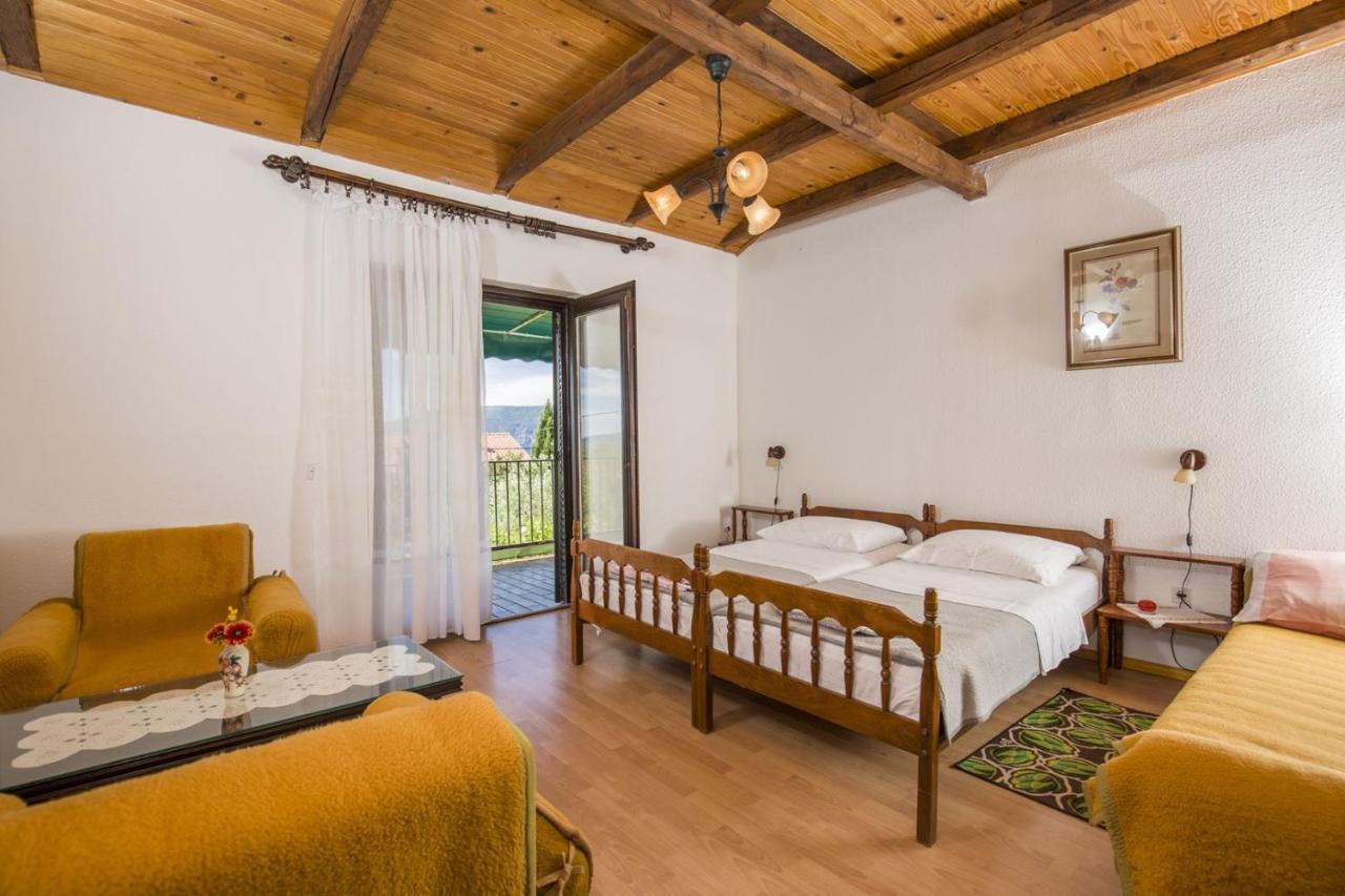 Apartment Vili Pinezići Exteriér fotografie